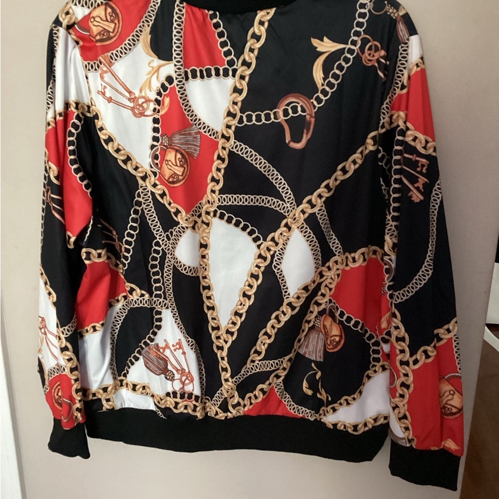 Women’s Black & Red Chain-Print Lightweight Bomber Jacket - Picture 2 of 3